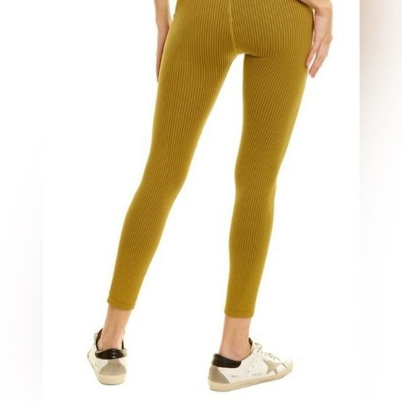 Good American Workout Set - Picture 4 of 7